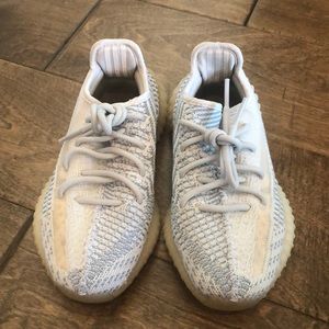 Boys cloud white Yeezy’s